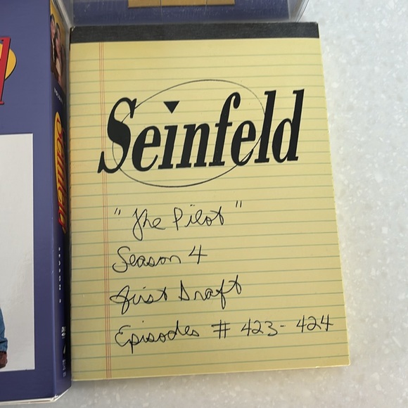 Seinfeld DVD Set Puffy Shirt, Seasons 5 and 6, Bonus Script - Picture 4 of 13